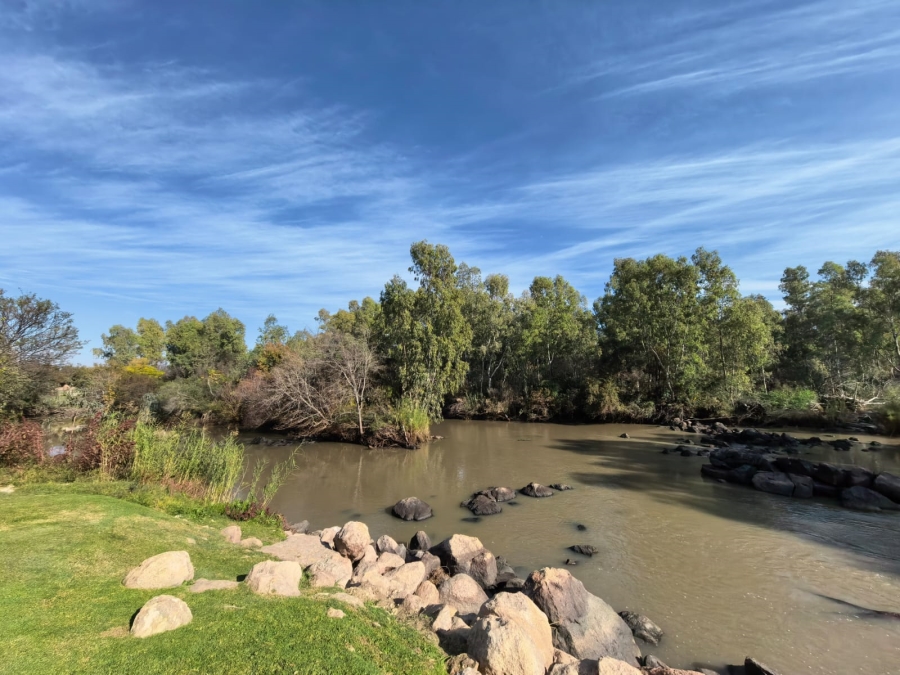 4 Bedroom Property for Sale in Vaal de Grace Golf Estate North West
